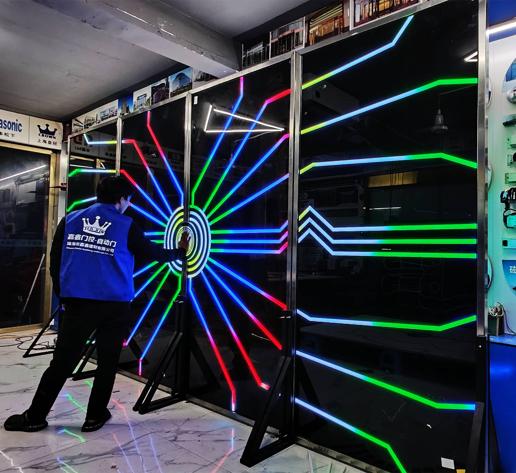 电竞馆科技门数字 展厅高科技门