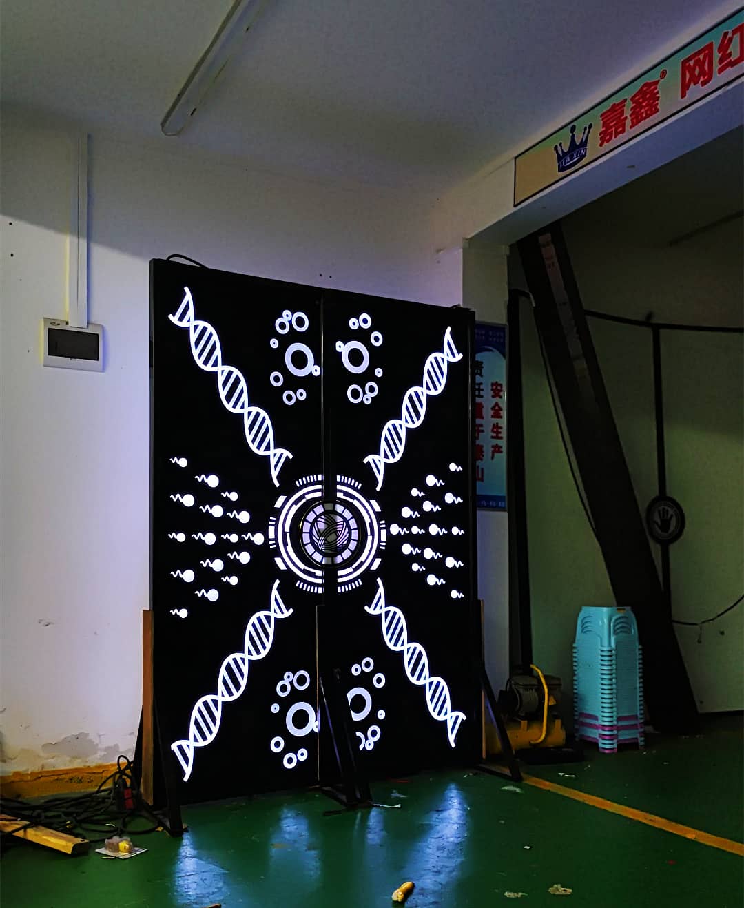 电竞馆空间穿梭门 嘉鑫智能