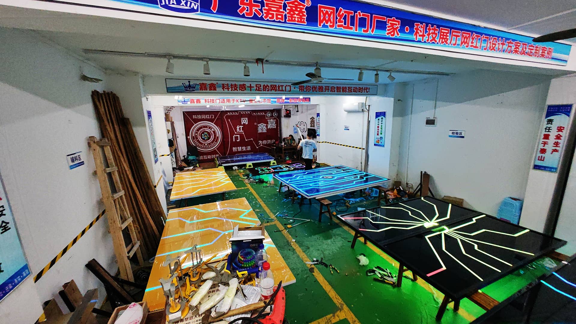 展馆全自动科技触摸网红门