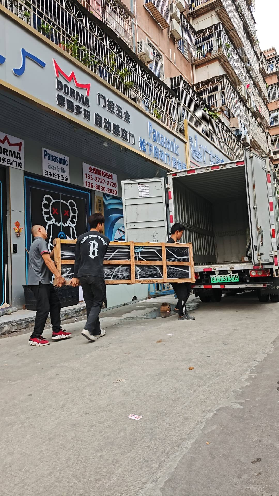 网红门发货河北